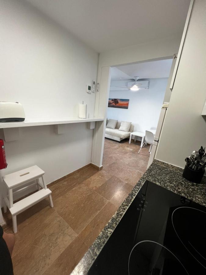 Apartamento A 3 Minutos De La Playa Салоу Экстерьер фото