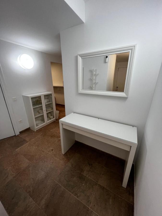Apartamento A 3 Minutos De La Playa Салоу Экстерьер фото