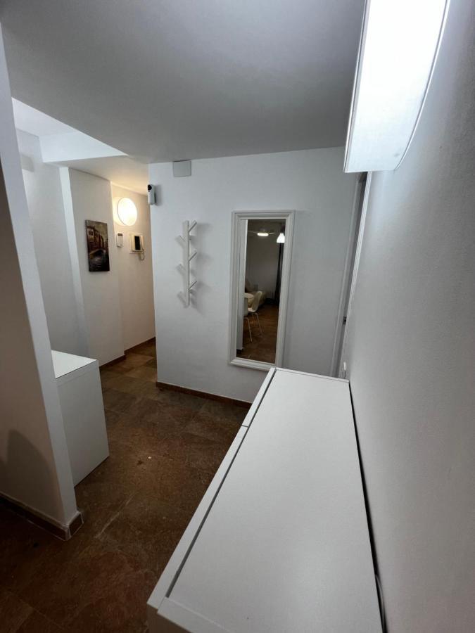 Apartamento A 3 Minutos De La Playa Салоу Экстерьер фото